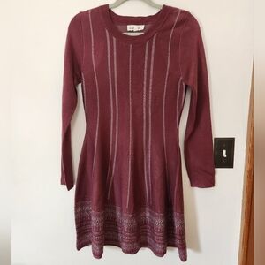 Cloud Chaser maroon sweater dress Size M